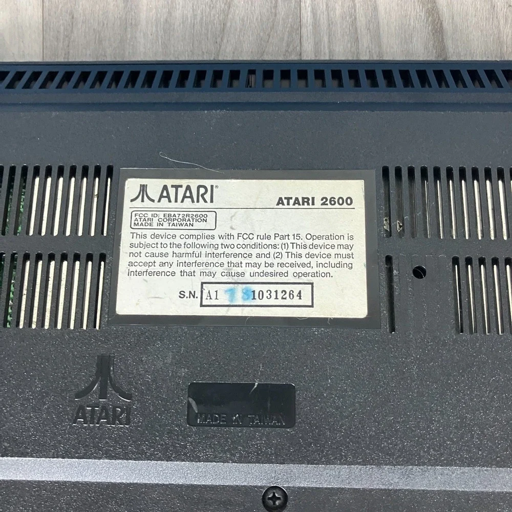 1 Chip Atari 2600 JR Console Only Very Rare Collectors Item‎